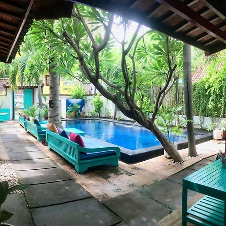 Aaliku Bungalows Gili Trawangan Exterior photo