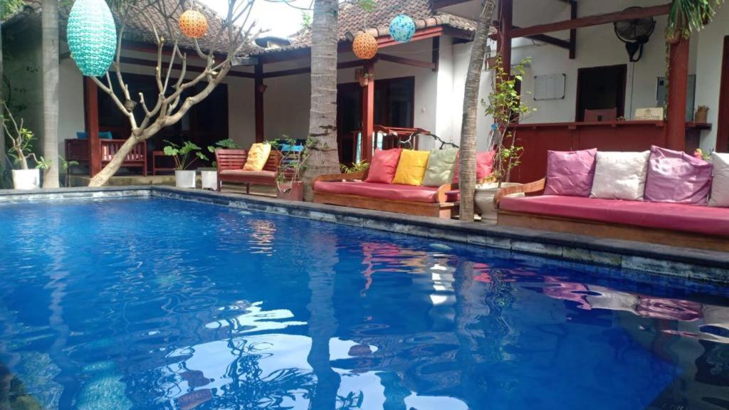 Aaliku Bungalows Gili Trawangan Exterior photo