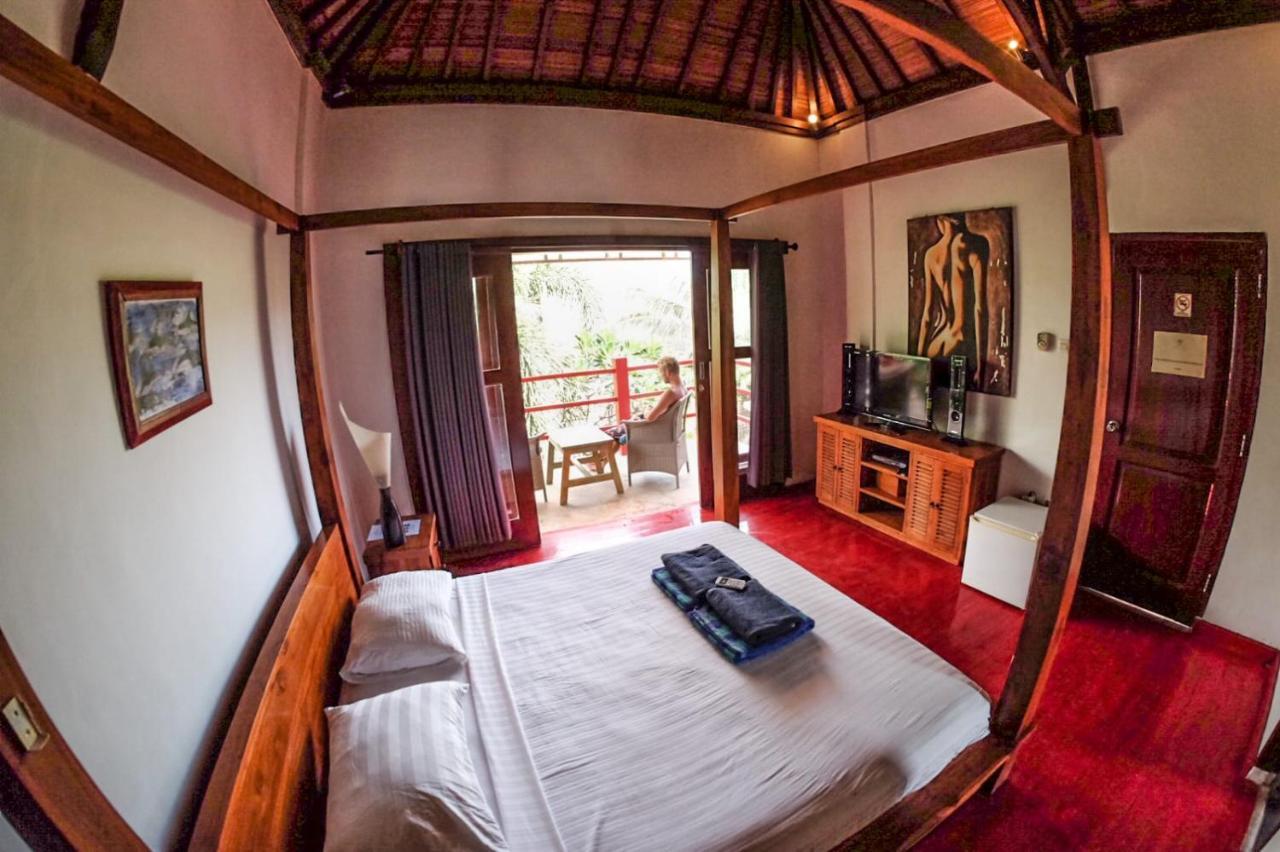 Aaliku Bungalows Gili Trawangan Exterior photo