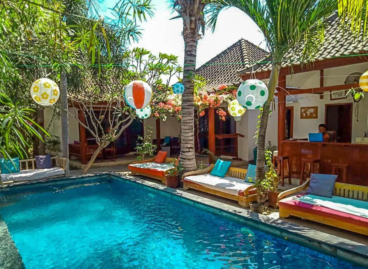 Aaliku Bungalows Gili Trawangan Exterior photo