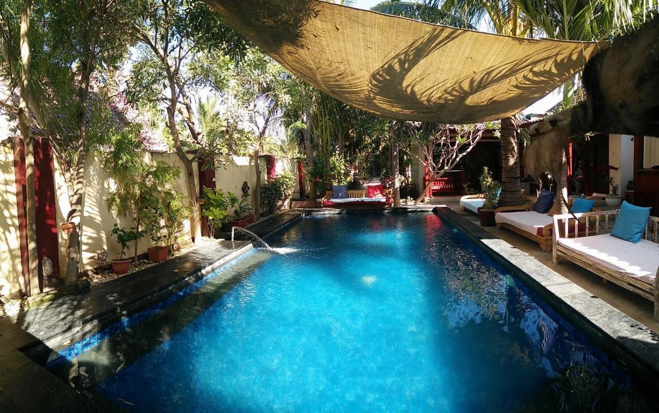 Aaliku Bungalows Gili Trawangan Exterior photo